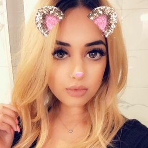 Meet your Posher, Sonia